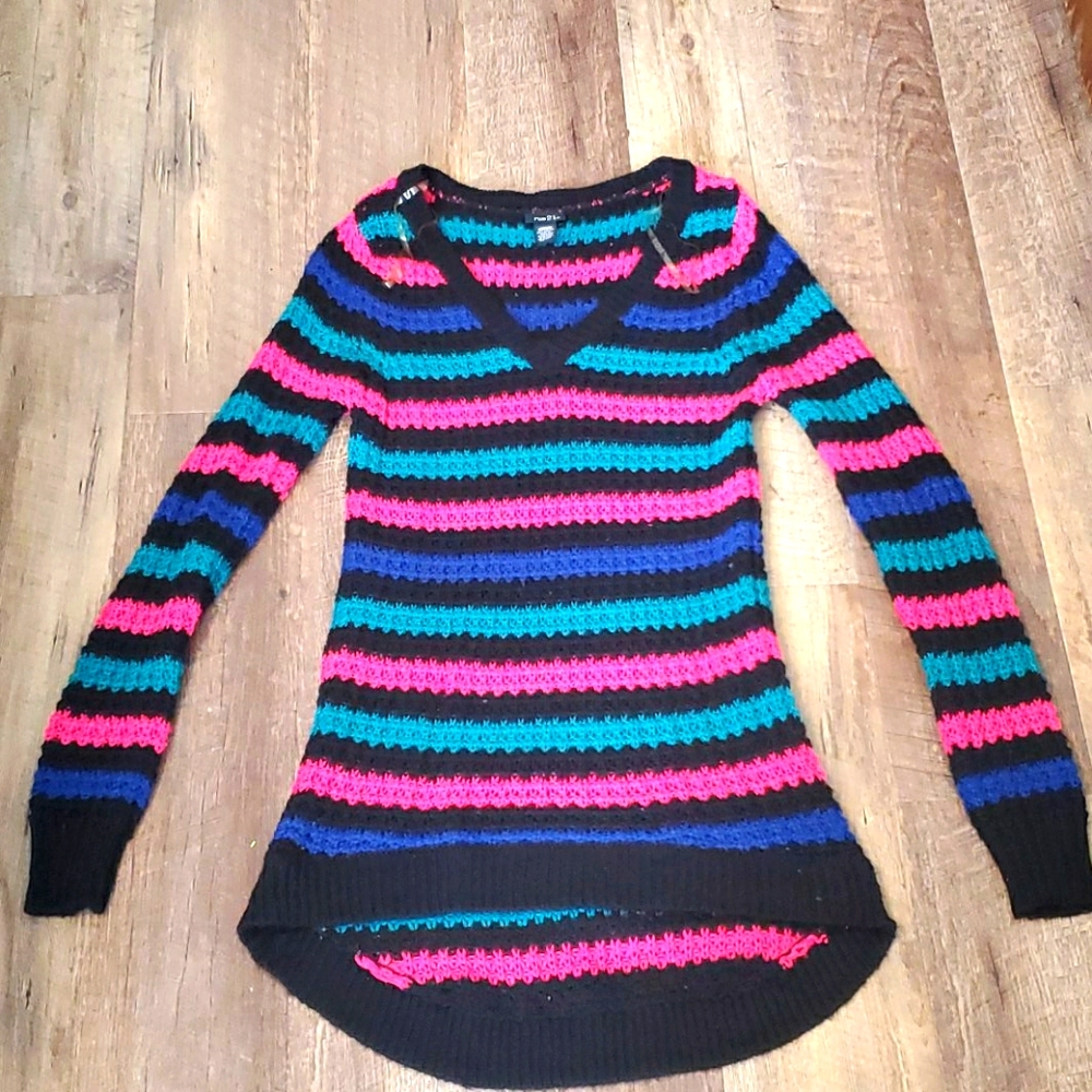 Rue21 Womens woven sweater